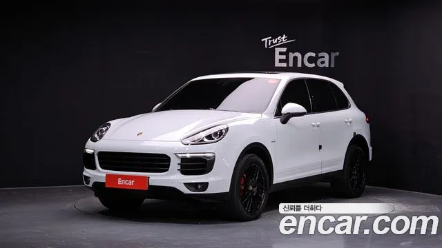 Porsche Cayenne 2016 — photo 1