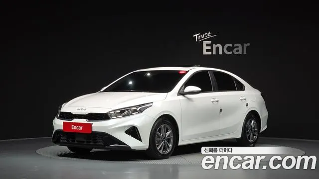 Kia K3 2022 — photo 1