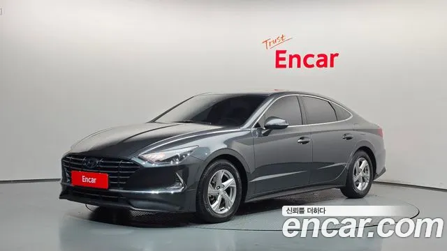 Hyundai Sonata 2023 — photo 1