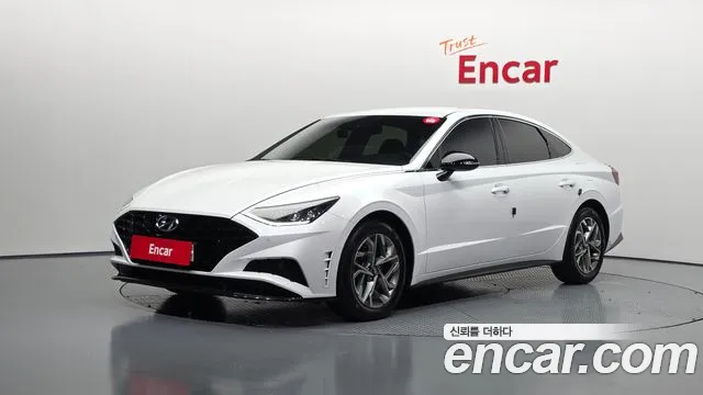 Hyundai Sonata 2022 — photo 1