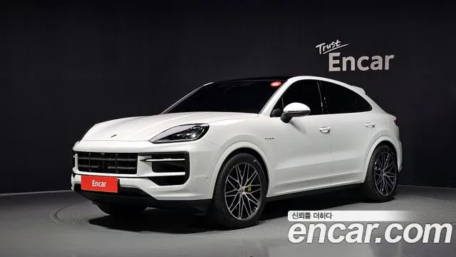 Porsche Cayenne 2025 — photo 1