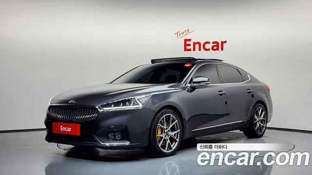Kia K7 2018 — photo 1