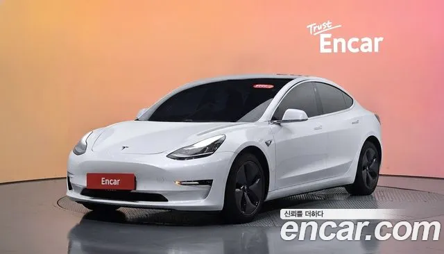 Tesla Model 3 2020 — photo 1