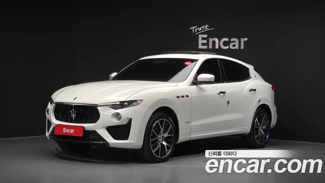 Maserati Levante 2019 — photo 1