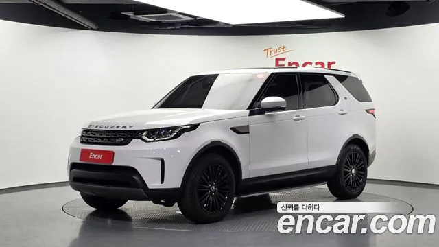 Land Rover Discovery 2018 — photo 1