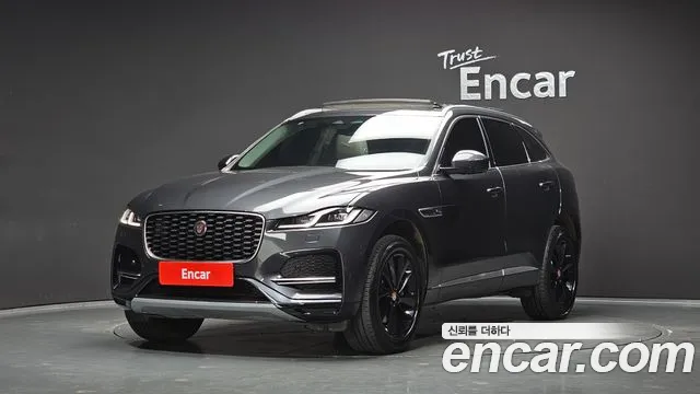 Jaguar F-PACE 2022 — photo 1