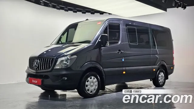 Mercedes-Benz Sprinter 2017 — photo 1