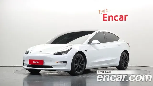 Tesla Model 3 2020 — photo 1