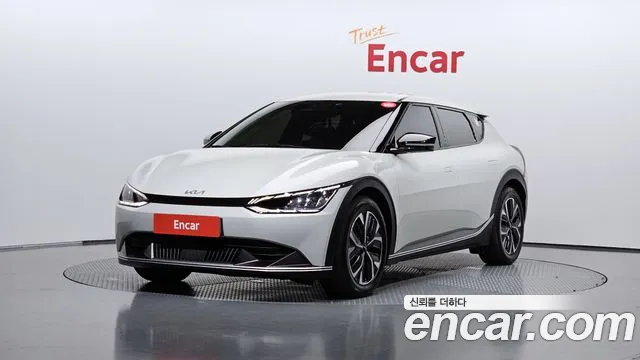 Kia EV6 2022 — photo 1
