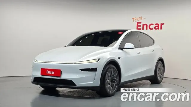 Tesla Model Y 2026 — photo 1