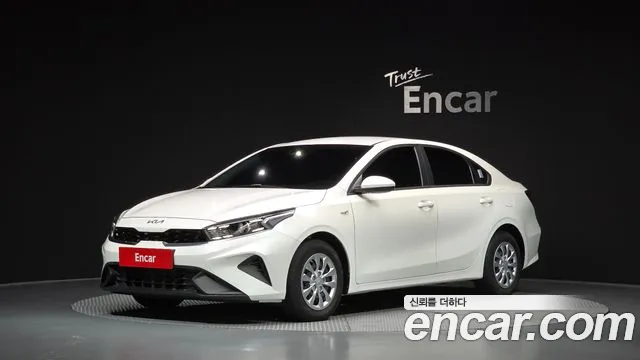 Kia K3 2022 — photo 1