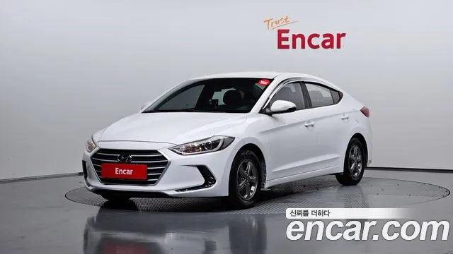 Hyundai AVANTE 2018 — photo 1