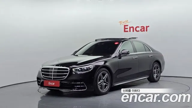 Mercedes-Benz S-Class 2022 — photo 1