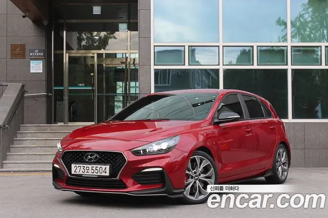 Hyundai i30 2020 — photo 1