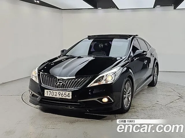 Hyundai Grandeur 2015 — photo 1