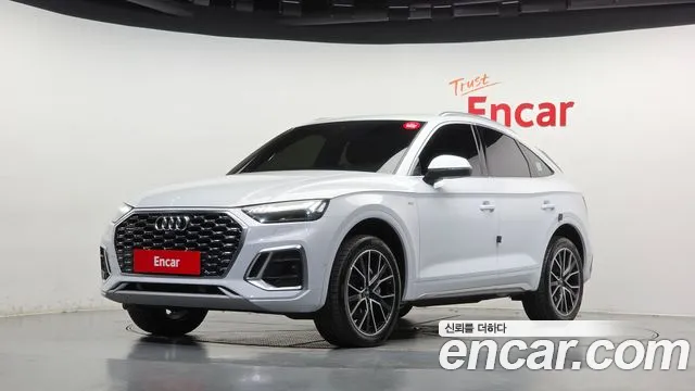 Audi Q5 2022 — photo 1