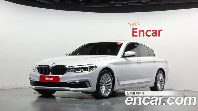 BMW 5-Series 2020 — photo 1