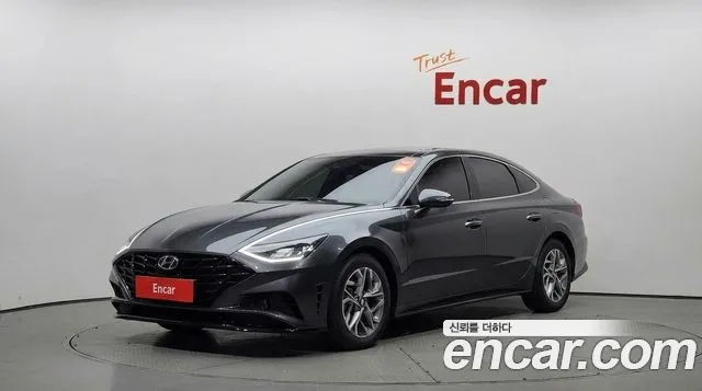 Hyundai Sonata 2022 — photo 1