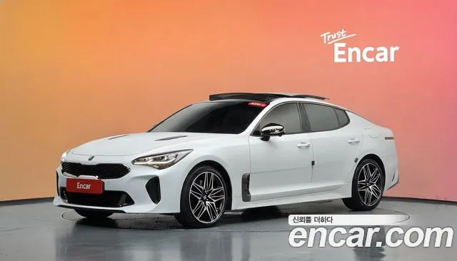 Kia Stinger 2021 — photo 1