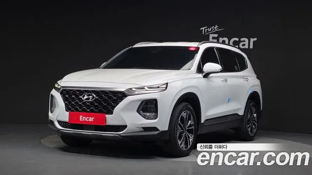Hyundai Santafe 2019 — photo 1