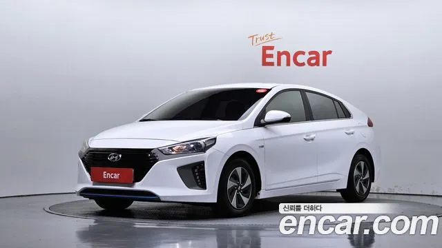 Hyundai Ioniq 2016 — photo 1