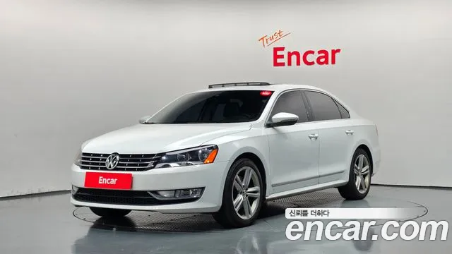 Volkswagen Passat 2013 — photo 1