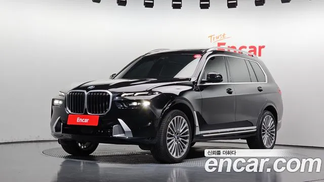 BMW X7 2023 — photo 1