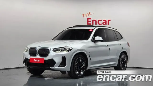 BMW iX3 2022 — photo 1
