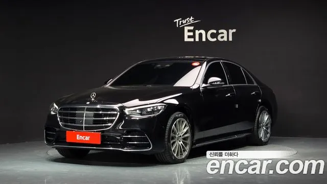 Mercedes-Benz S-Class 2023 — photo 1