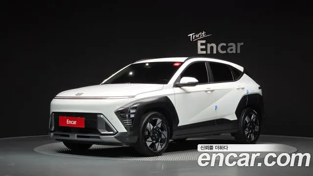 Hyundai Kona 2023 — photo 1