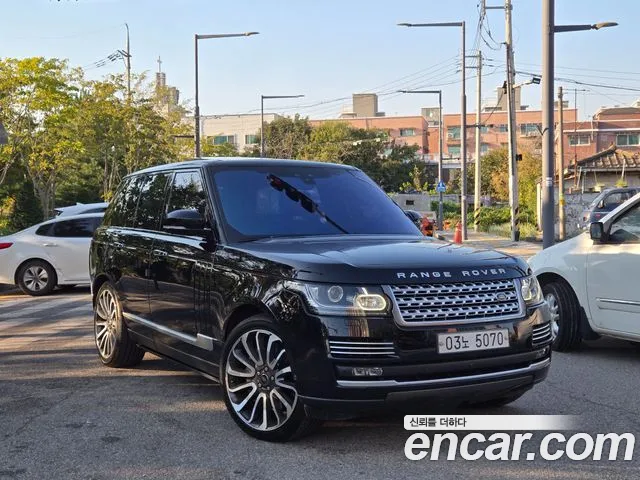 Land Rover Range Rover 2017 — photo 1