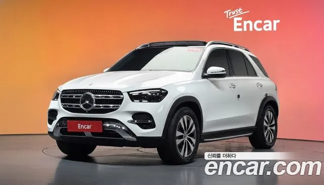 Mercedes-Benz GLE-Class 2025 — photo 1