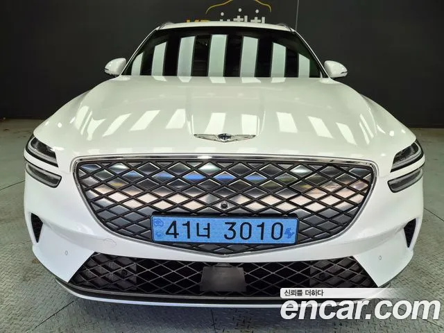 Genesis GV70 2022 — photo 1