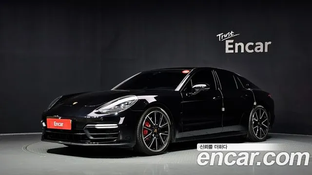 Porsche Panamera 2020 — photo 1