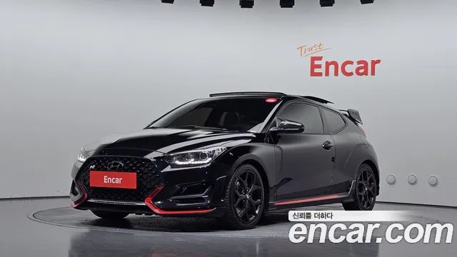 Hyundai Veloster 2021 — photo 1