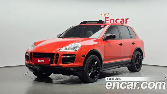 Porsche Cayenne 2009 — photo 1