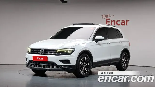 Volkswagen Tiguan 2018 — photo 1