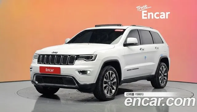 Jeep Cherokee 2018 — photo 1