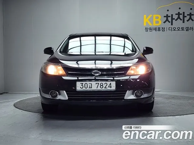 Renault Korea SM5  2010 — photo 1
