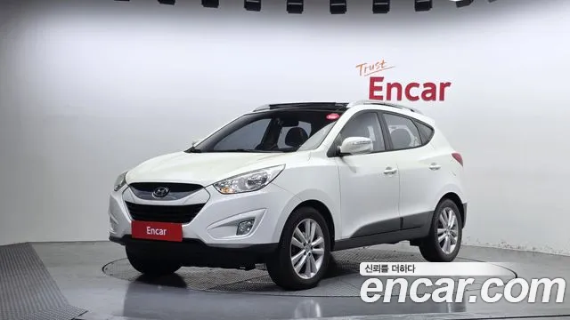 Hyundai Tucson 2011 — photo 1