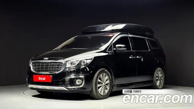 Kia Canival 2018 — photo 1