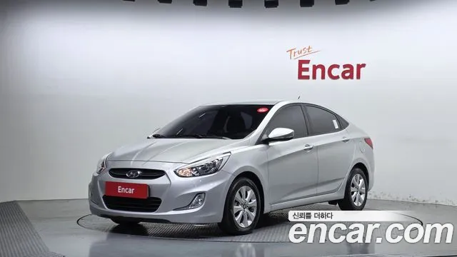 Hyundai Accent 2015 — photo 1