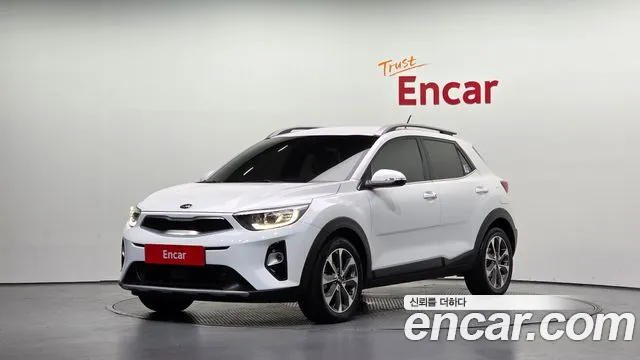 Kia Stonic 2018 — photo 1