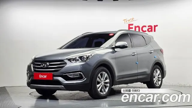 Hyundai Santafe 2018 — photo 1