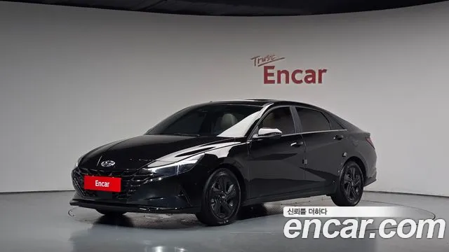 Hyundai AVANTE 2023 — photo 1