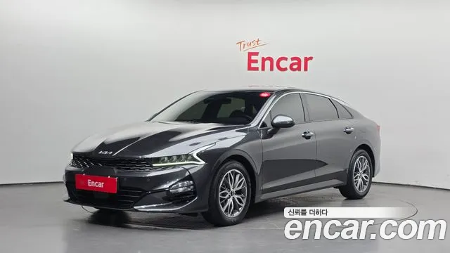 Kia K5 2022 — photo 1