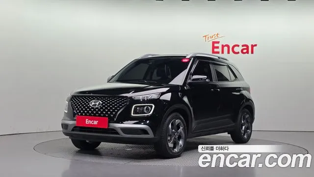 Hyundai Venue 2022 — photo 1
