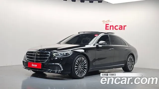 Mercedes-Benz S-Class 2022 — photo 1