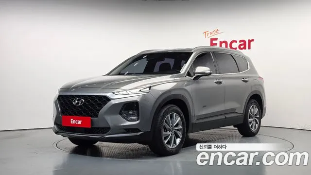 Hyundai Santafe 2019 — photo 1
