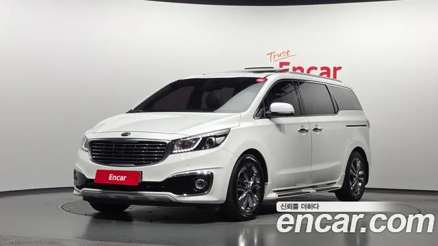 Kia Canival 2016 — photo 1